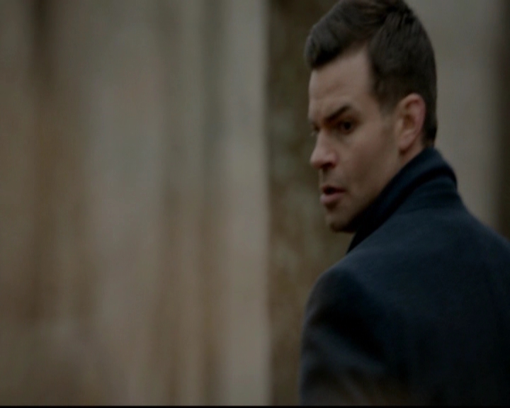 VampireDiariesWorld-dot-nl_TheOriginals_3x17BehindTheBlackHorizon1407.jpg