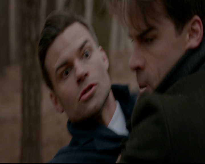 VampireDiariesWorld-dot-nl_TheOriginals_3x17BehindTheBlackHorizon1435.jpg