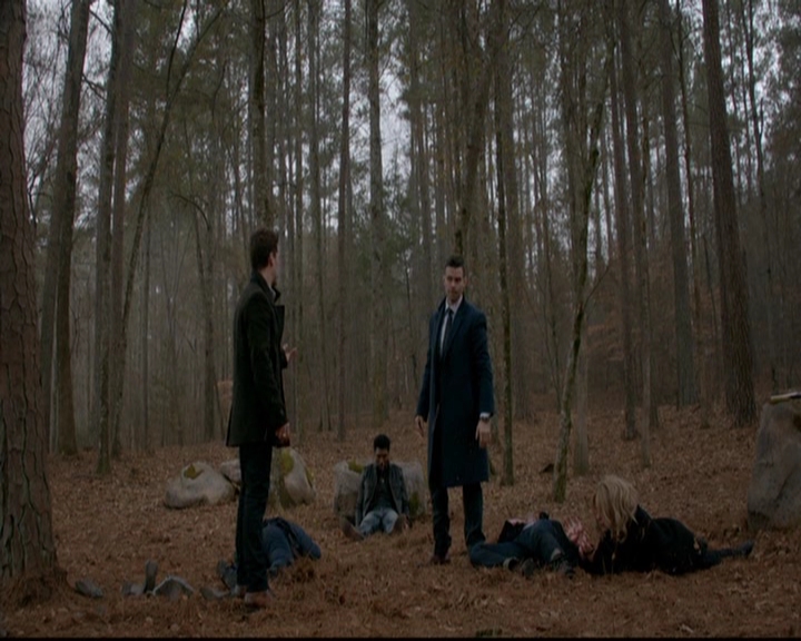 VampireDiariesWorld-dot-nl_TheOriginals_3x17BehindTheBlackHorizon1456.jpg