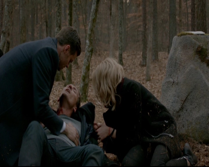 VampireDiariesWorld-dot-nl_TheOriginals_3x17BehindTheBlackHorizon1485.jpg