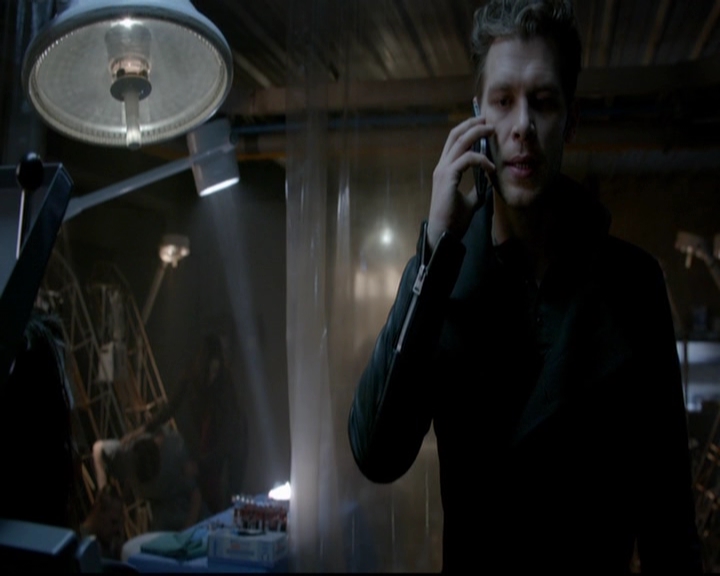 VampireDiariesWorld-dot-nl_TheOriginals_3x17BehindTheBlackHorizon1569.jpg