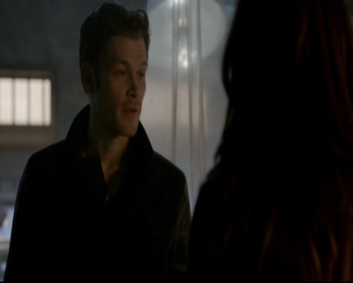 VampireDiariesWorld-dot-nl_TheOriginals_3x17BehindTheBlackHorizon1574.jpg