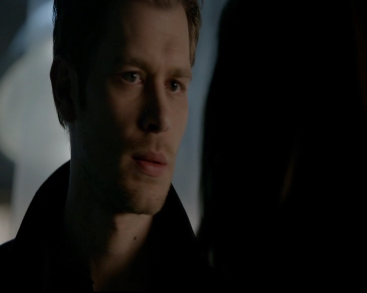 VampireDiariesWorld-dot-nl_TheOriginals_3x17BehindTheBlackHorizon1613.jpg