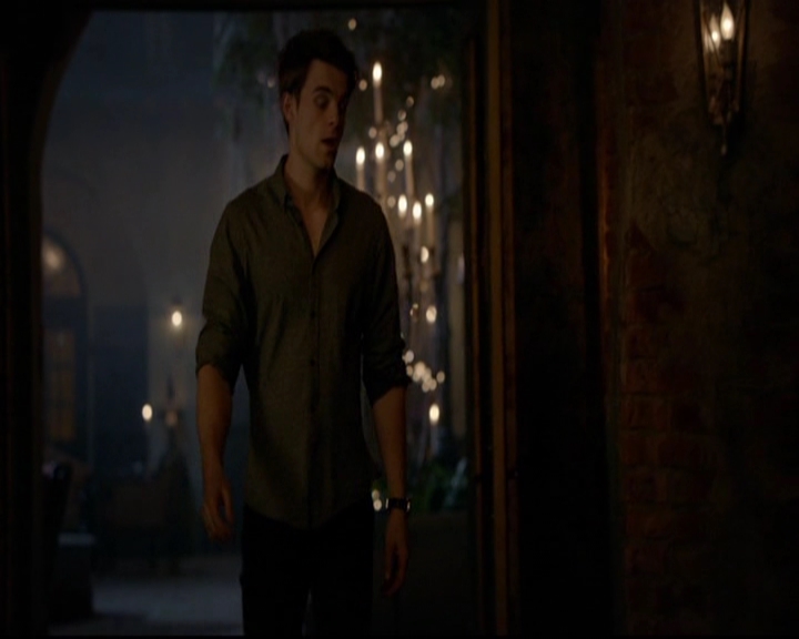 VampireDiariesWorld-dot-nl_TheOriginals_3x17BehindTheBlackHorizon1632.jpg