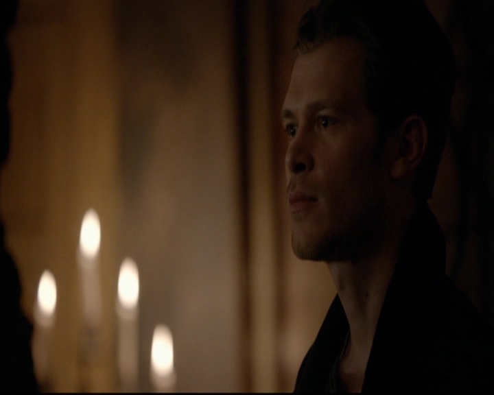 VampireDiariesWorld-dot-nl_TheOriginals_3x17BehindTheBlackHorizon1664.jpg