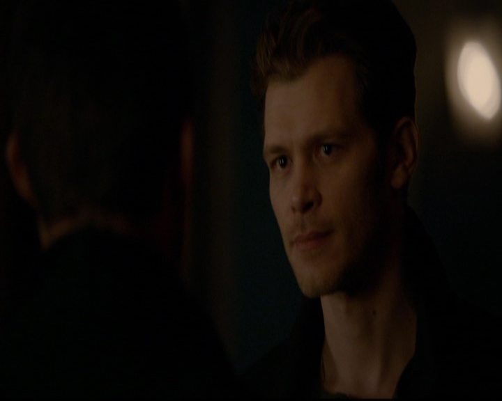 VampireDiariesWorld-dot-nl_TheOriginals_3x17BehindTheBlackHorizon1674.jpg