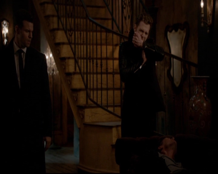 VampireDiariesWorld-dot-nl_TheOriginals_3x17BehindTheBlackHorizon1677.jpg