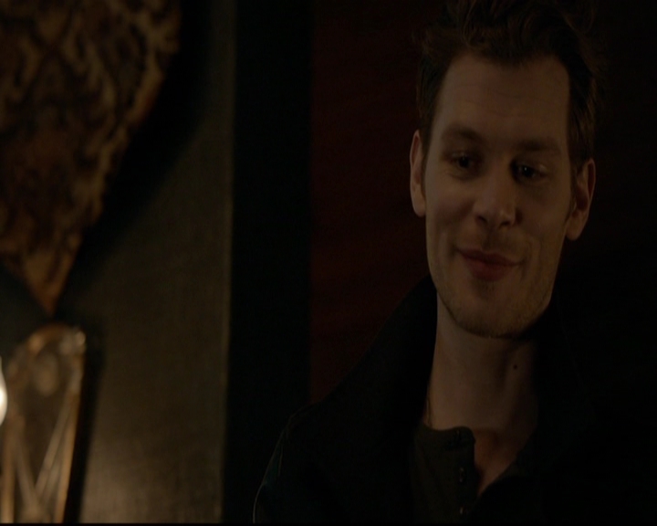 VampireDiariesWorld-dot-nl_TheOriginals_3x17BehindTheBlackHorizon1780.jpg