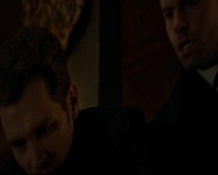 VampireDiariesWorld-dot-nl_TheOriginals_3x17BehindTheBlackHorizon1814.jpg