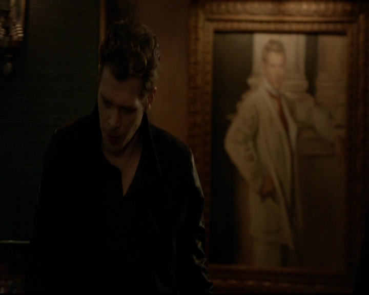 VampireDiariesWorld-dot-nl_TheOriginals_3x17BehindTheBlackHorizon1825.jpg