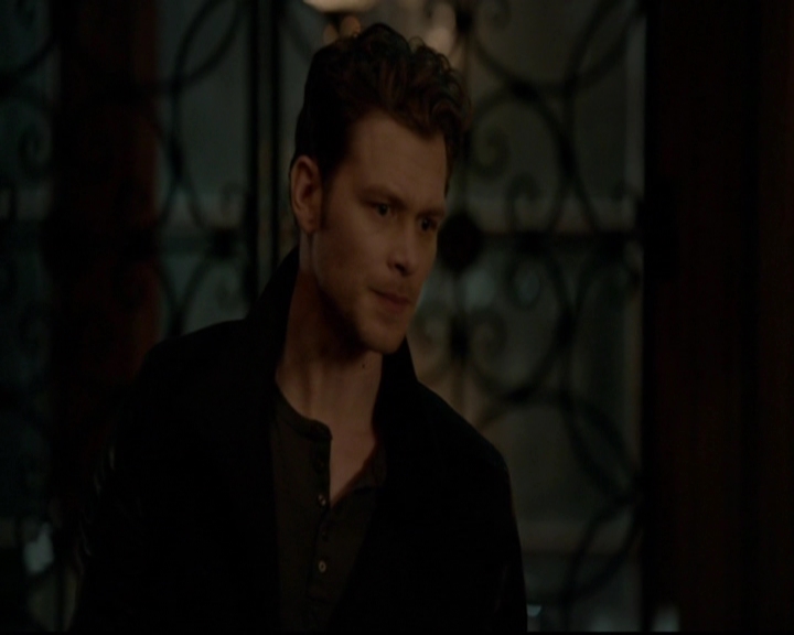 VampireDiariesWorld-dot-nl_TheOriginals_3x17BehindTheBlackHorizon1831.jpg