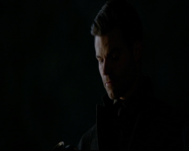 VampireDiariesWorld-dot-nl_TheOriginals_3x17BehindTheBlackHorizon1947.jpg