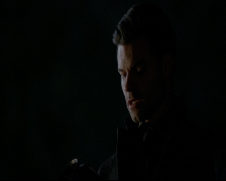 VampireDiariesWorld-dot-nl_TheOriginals_3x17BehindTheBlackHorizon1949.jpg