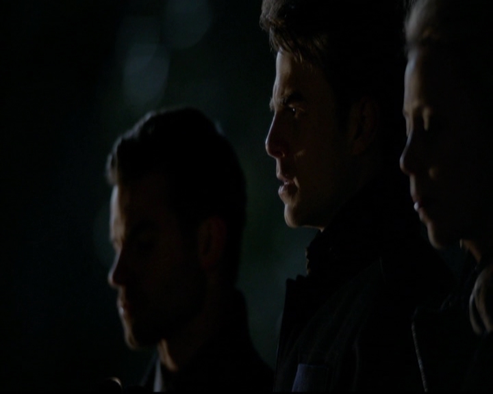 VampireDiariesWorld-dot-nl_TheOriginals_3x17BehindTheBlackHorizon1968.jpg