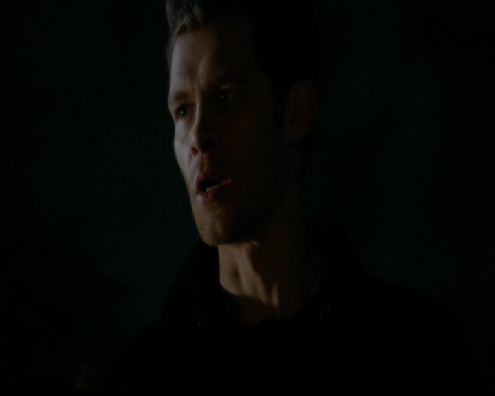 VampireDiariesWorld-dot-nl_TheOriginals_3x17BehindTheBlackHorizon2039.jpg