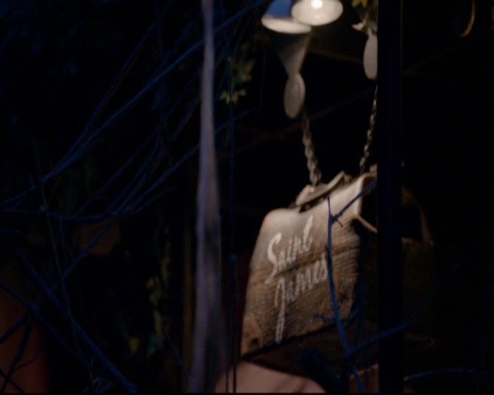 VampireDiariesWorld-dot-nl_TheOriginals_3x17BehindTheBlackHorizon2054.jpg