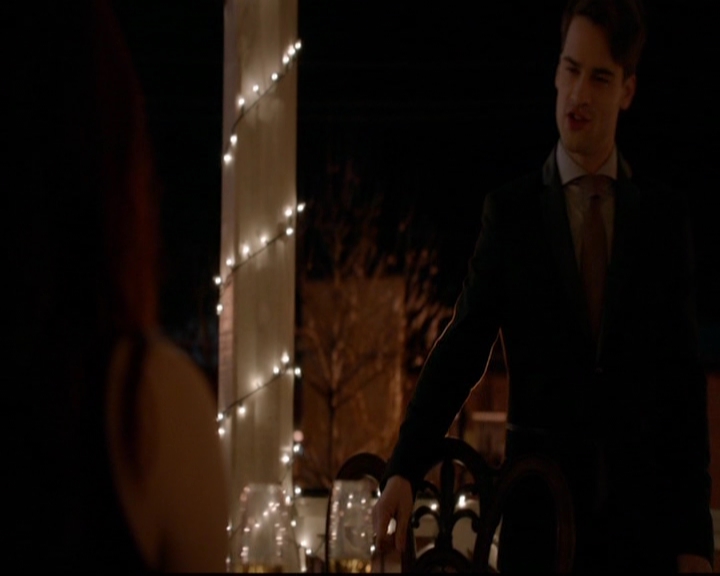 VampireDiariesWorld-dot-nl_TheOriginals_3x18TheDevilComesHereAndSighs0042.jpg