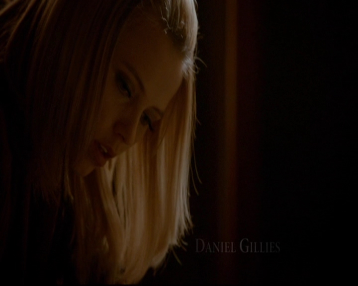 VampireDiariesWorld-dot-nl_TheOriginals_3x18TheDevilComesHereAndSighs0172.jpg