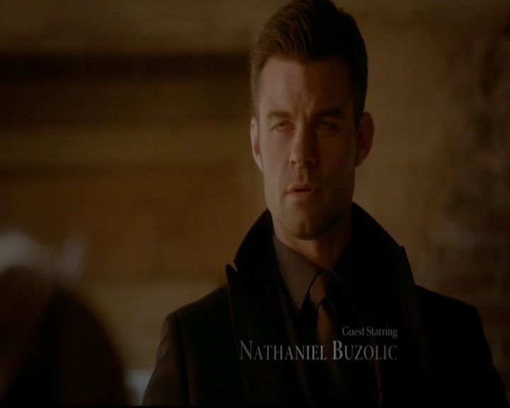 VampireDiariesWorld-dot-nl_TheOriginals_3x18TheDevilComesHereAndSighs0207.jpg