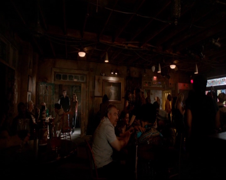 VampireDiariesWorld-dot-nl_TheOriginals_3x18TheDevilComesHereAndSighs0233.jpg