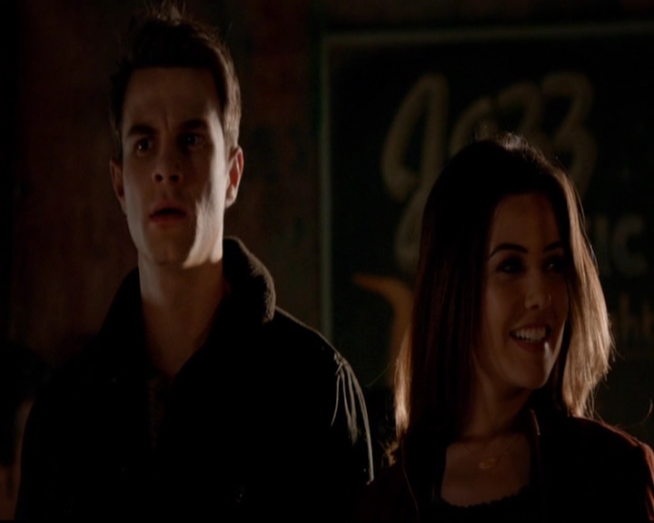 VampireDiariesWorld-dot-nl_TheOriginals_3x18TheDevilComesHereAndSighs0237.jpg