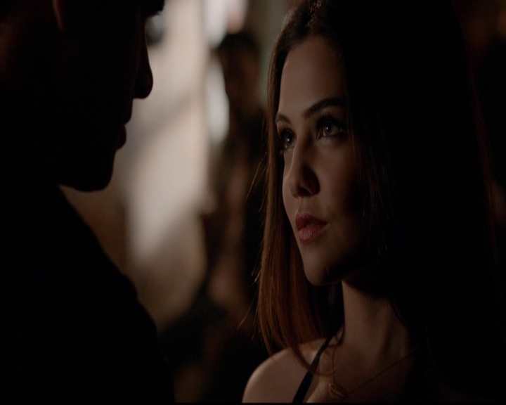 VampireDiariesWorld-dot-nl_TheOriginals_3x18TheDevilComesHereAndSighs0273.jpg