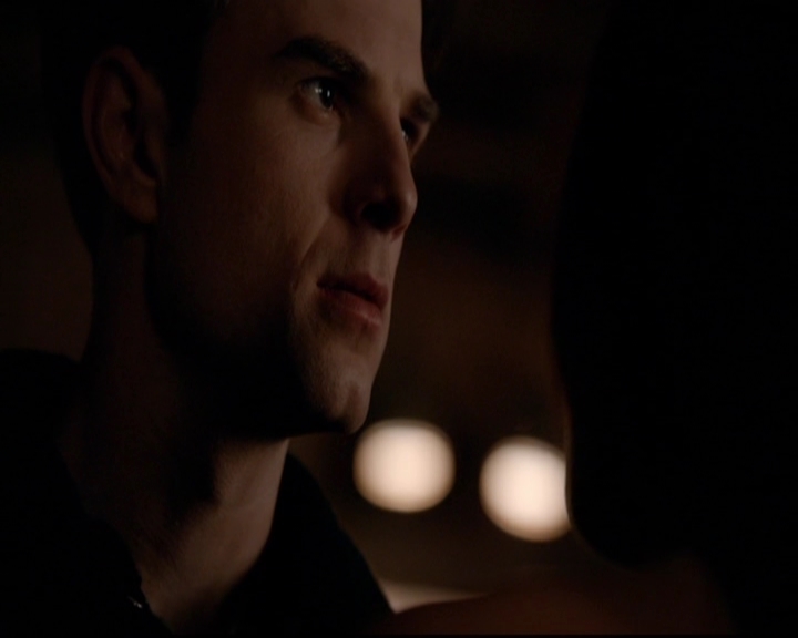 VampireDiariesWorld-dot-nl_TheOriginals_3x18TheDevilComesHereAndSighs0277.jpg