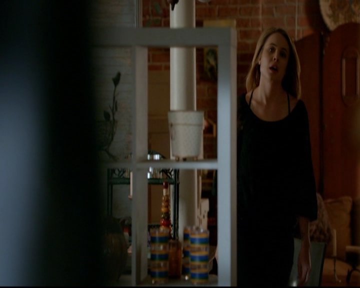 VampireDiariesWorld-dot-nl_TheOriginals_3x18TheDevilComesHereAndSighs0298.jpg