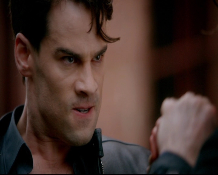 VampireDiariesWorld-dot-nl_TheOriginals_3x18TheDevilComesHereAndSighs0438.jpg