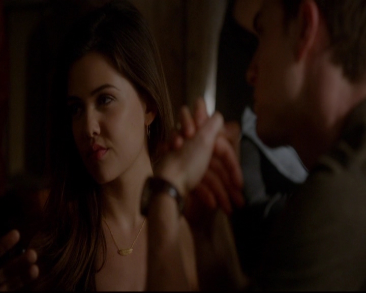 VampireDiariesWorld-dot-nl_TheOriginals_3x18TheDevilComesHereAndSighs0540.jpg