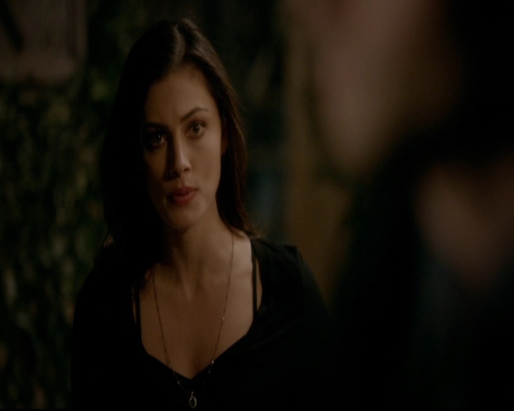 VampireDiariesWorld-dot-nl_TheOriginals_3x18TheDevilComesHereAndSighs0776.jpg