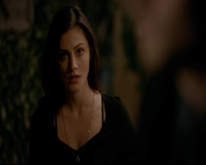 VampireDiariesWorld-dot-nl_TheOriginals_3x18TheDevilComesHereAndSighs0777.jpg