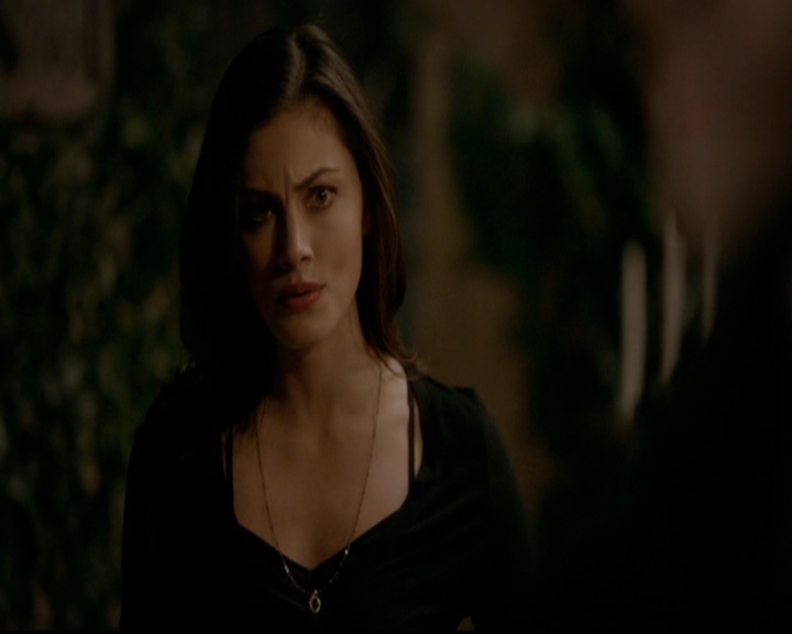 VampireDiariesWorld-dot-nl_TheOriginals_3x18TheDevilComesHereAndSighs0779.jpg