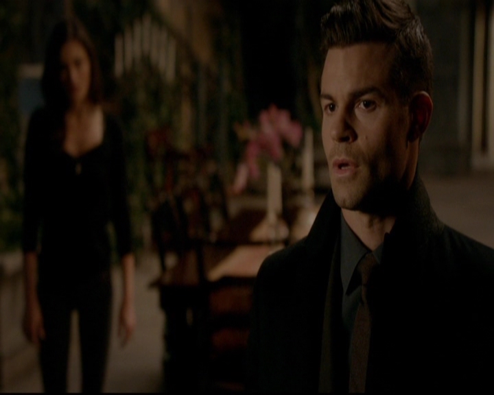 VampireDiariesWorld-dot-nl_TheOriginals_3x18TheDevilComesHereAndSighs0780.jpg