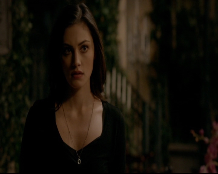 VampireDiariesWorld-dot-nl_TheOriginals_3x18TheDevilComesHereAndSighs0787.jpg