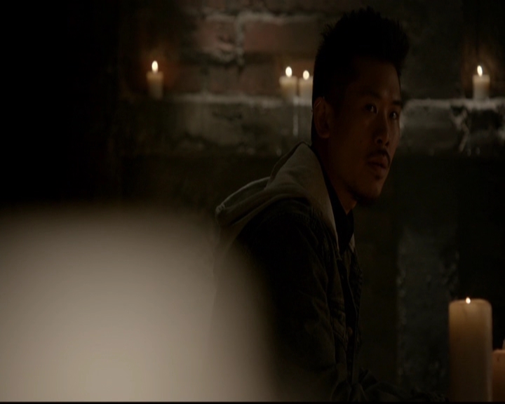 VampireDiariesWorld-dot-nl_TheOriginals_3x18TheDevilComesHereAndSighs0827.jpg