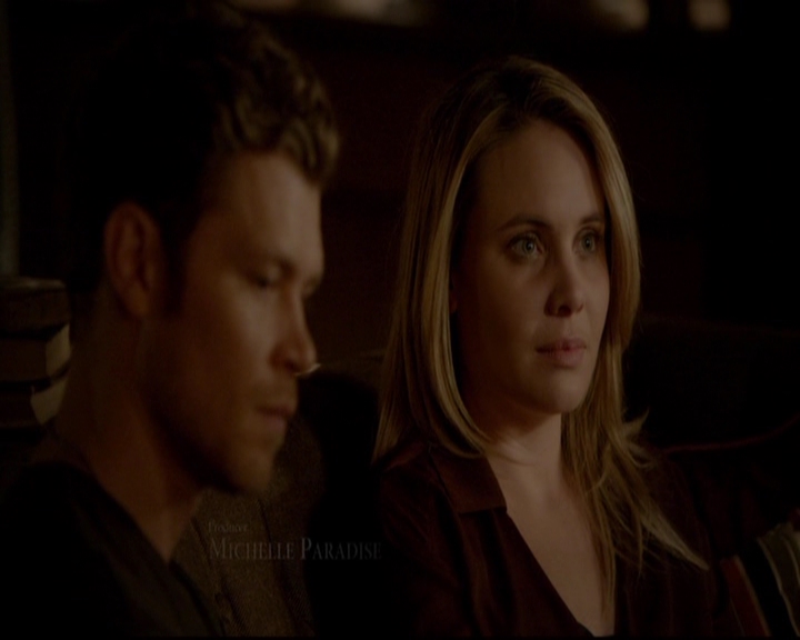 VampireDiariesWorld-dot-nl_TheOriginals_3x19NoMoreHeartbreaks0210.jpg