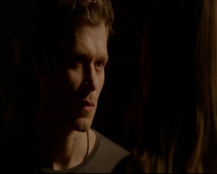 VampireDiariesWorld-dot-nl_TheOriginals_3x19NoMoreHeartbreaks0405.jpg