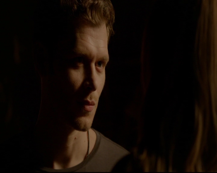 VampireDiariesWorld-dot-nl_TheOriginals_3x19NoMoreHeartbreaks0406.jpg