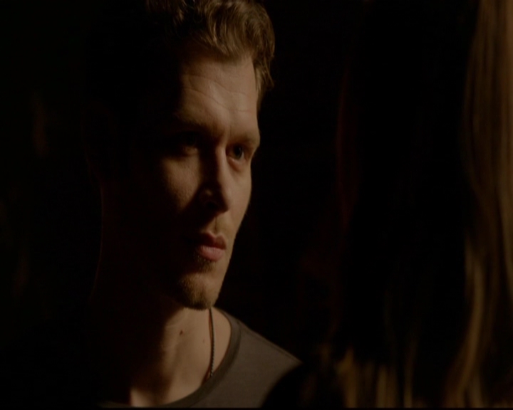 VampireDiariesWorld-dot-nl_TheOriginals_3x19NoMoreHeartbreaks0408.jpg