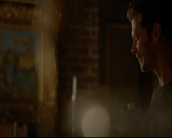 VampireDiariesWorld-dot-nl_TheOriginals_3x19NoMoreHeartbreaks0500.jpg