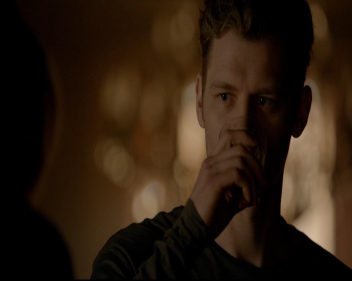 VampireDiariesWorld-dot-nl_TheOriginals_3x19NoMoreHeartbreaks0545.jpg