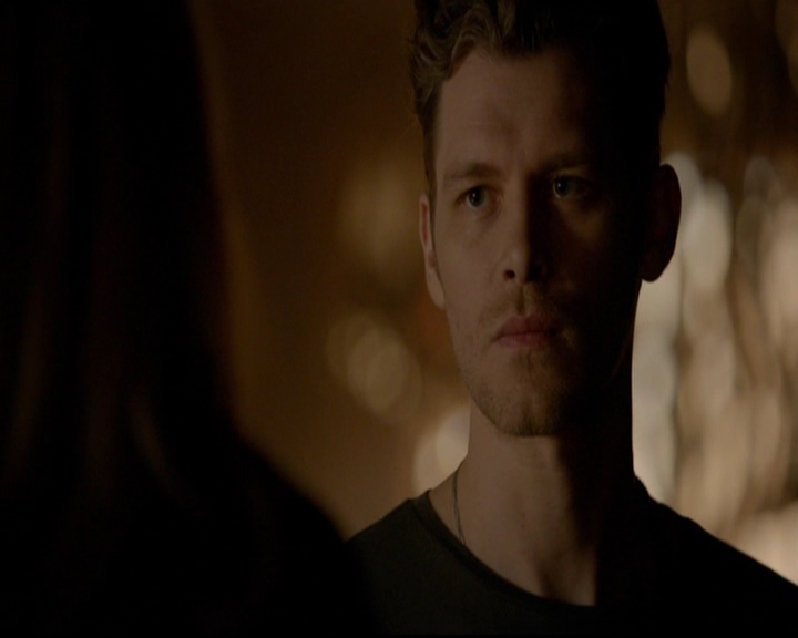 VampireDiariesWorld-dot-nl_TheOriginals_3x19NoMoreHeartbreaks0548.jpg