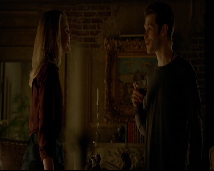 VampireDiariesWorld-dot-nl_TheOriginals_3x19NoMoreHeartbreaks0563.jpg