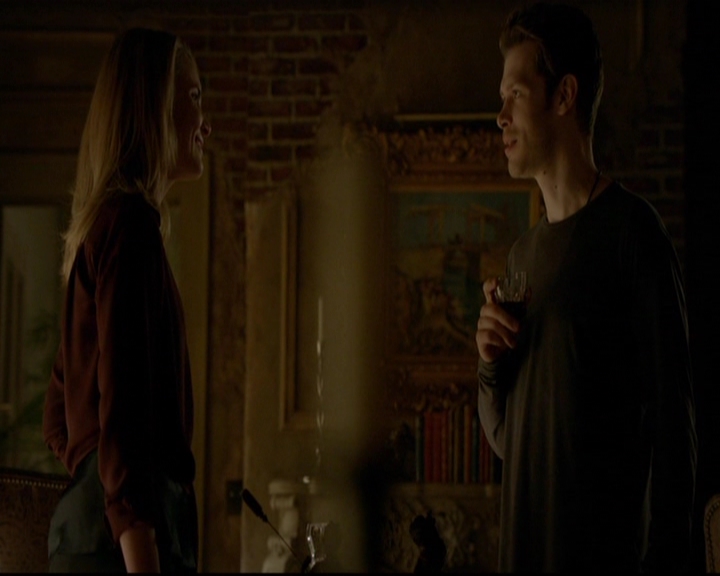 VampireDiariesWorld-dot-nl_TheOriginals_3x19NoMoreHeartbreaks0565.jpg