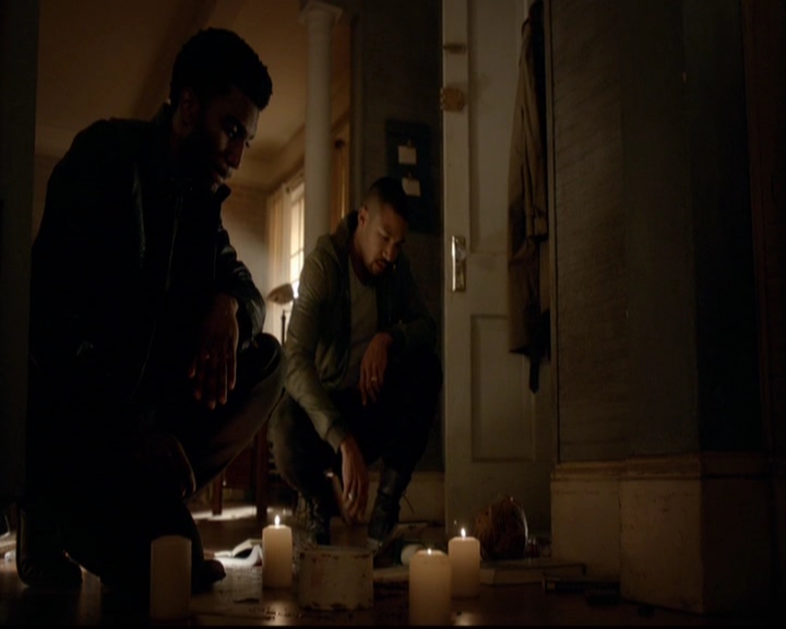 VampireDiariesWorld-dot-nl_TheOriginals_3x19NoMoreHeartbreaks0630.jpg