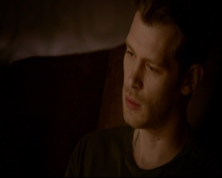 VampireDiariesWorld-dot-nl_TheOriginals_3x19NoMoreHeartbreaks0824.jpg