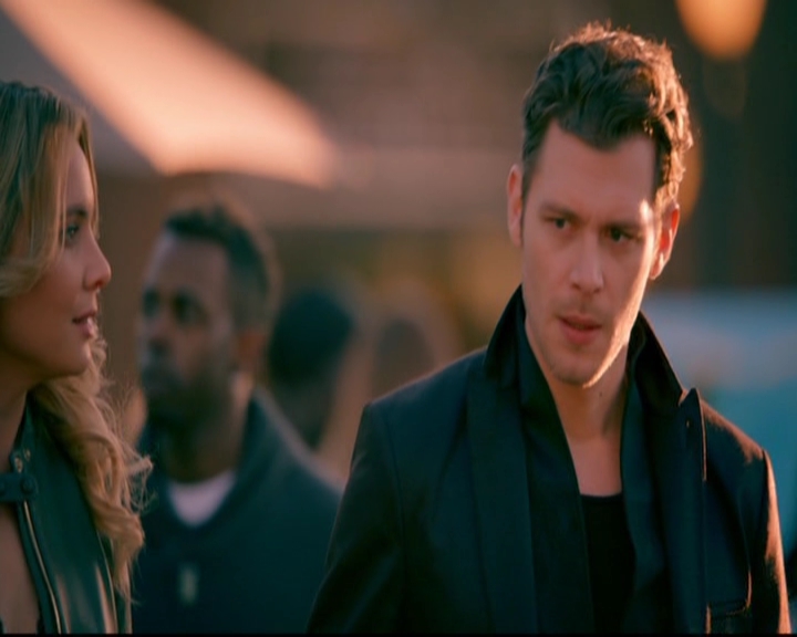 VampireDiariesWorld-dot-nl_TheOriginals_3x19NoMoreHeartbreaks1324.jpg