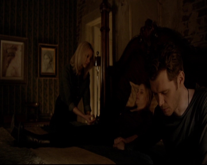 VampireDiariesWorld-dot-nl_TheOriginals_3x19NoMoreHeartbreaks1516.jpg