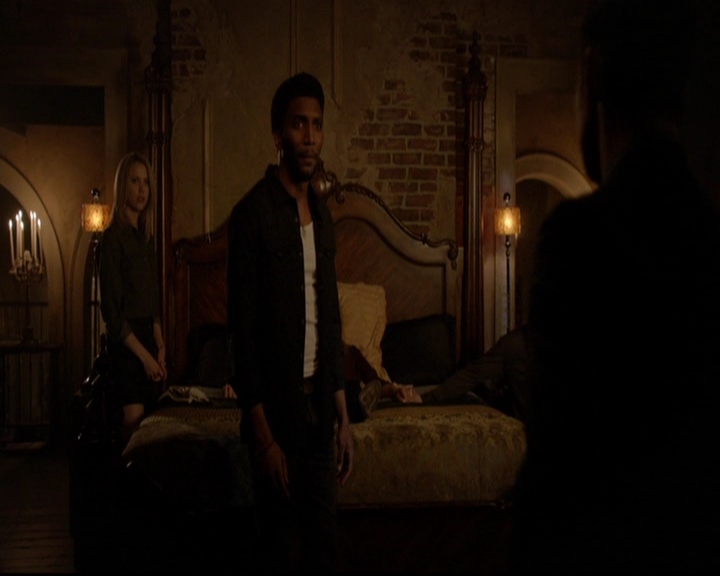 VampireDiariesWorld-dot-nl_TheOriginals_3x19NoMoreHeartbreaks1593.jpg